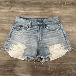 American Eagle size 0/2 fit short
